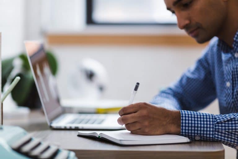 Comment développer sa chambre d’hôtes en ligne ?