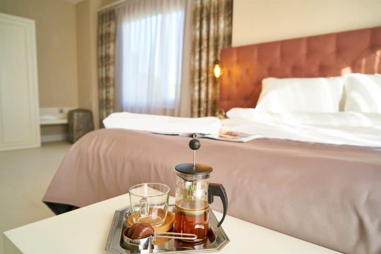 Comment choisir le lit parfait pour votre chambre d’hôtes